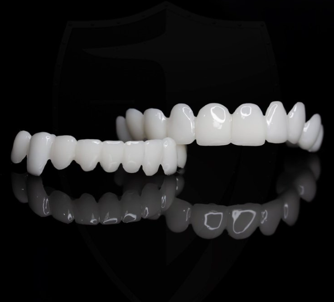 Sorriso Perfeito™️ Dentaduras removíveis (Kit superior + inferior)